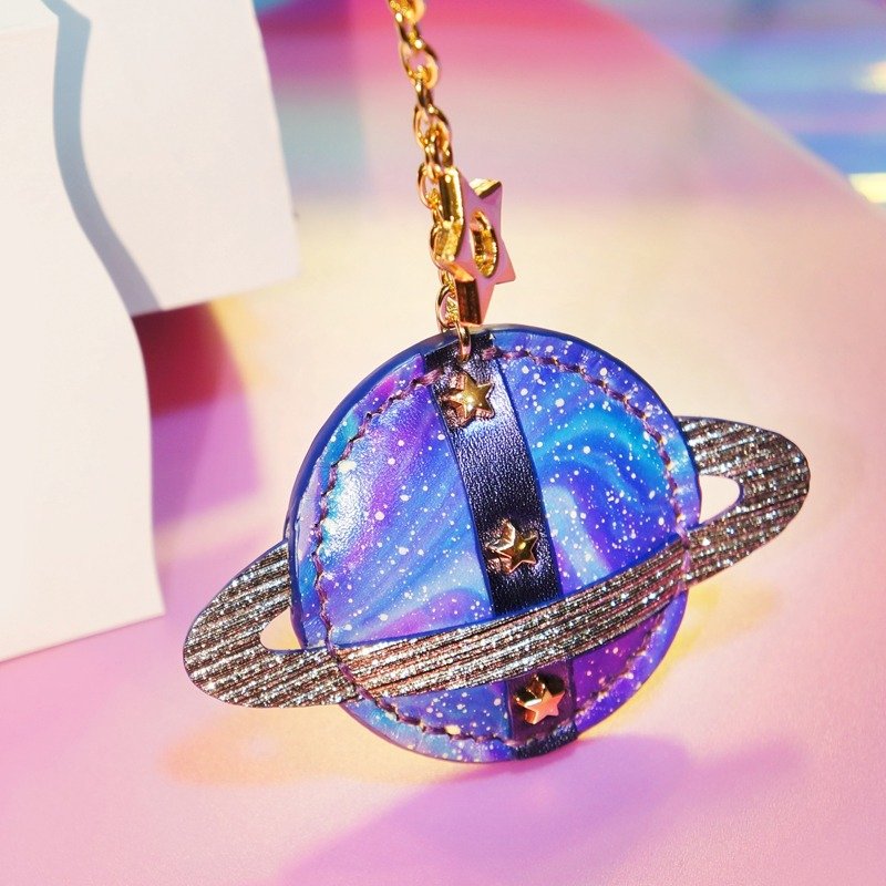〈izzmi〉迷幻小星球 挂饰 星空染色 头层牛皮 手工订制 - 钥匙链/钥匙包 - 真皮 紫色