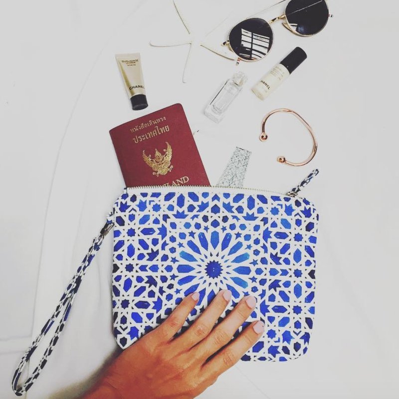 经典化妆包-Bizentine - 化妆包/杂物包 - 棉．麻 