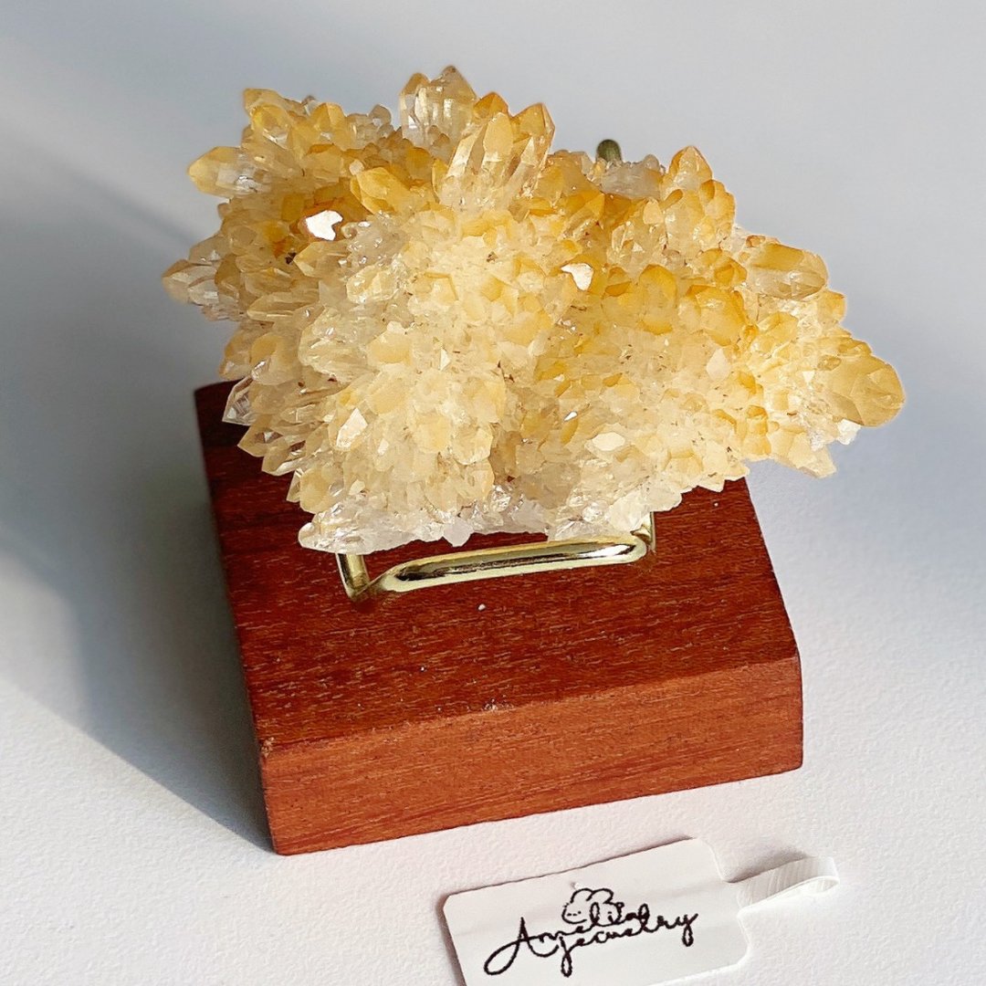 Crystal Corner 隅石丨小雏菊丨四川金口河菊花晶 - 摆饰 - 水晶 橘色