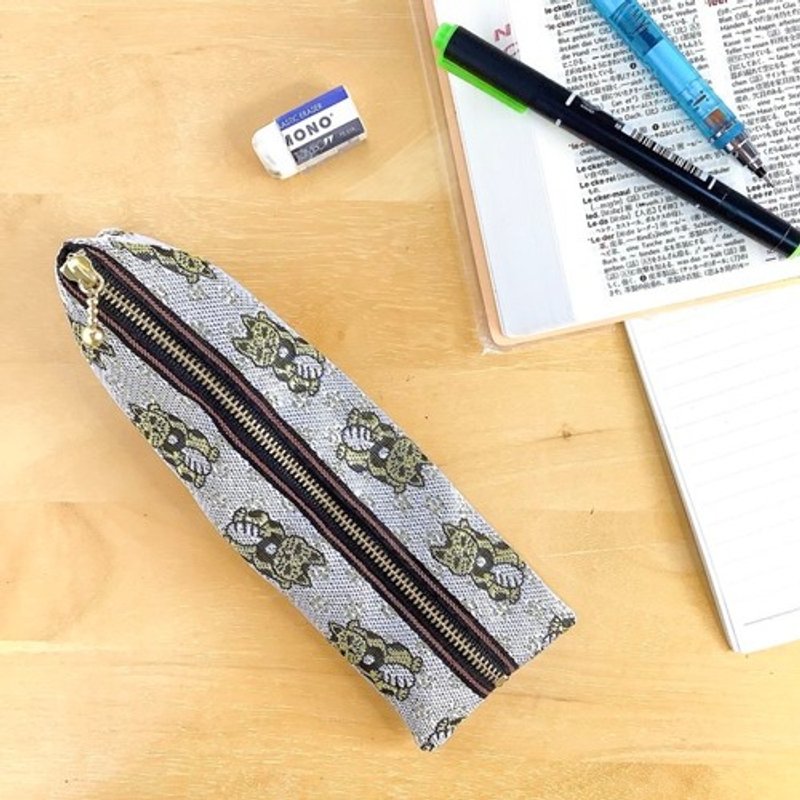 [银招财猫] 榻榻米四边形笔盒 幸运符 银猫银 - 铅笔盒/笔袋 - 其他材质 银色