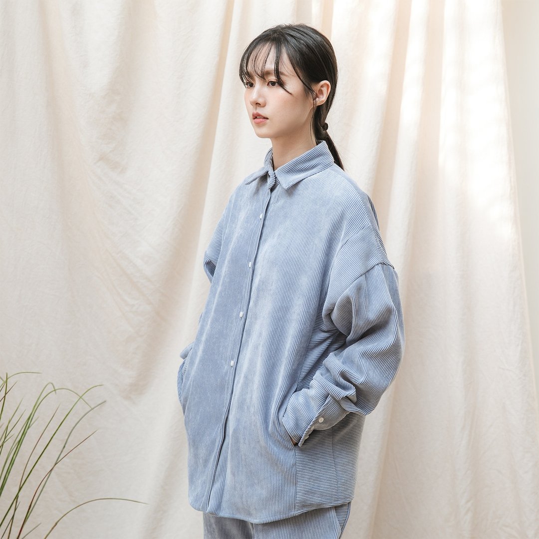 Billow_浪迹剪接衬衫_20AF051_浅蓝 - 女装休闲/机能外套 - 棉．麻 蓝色