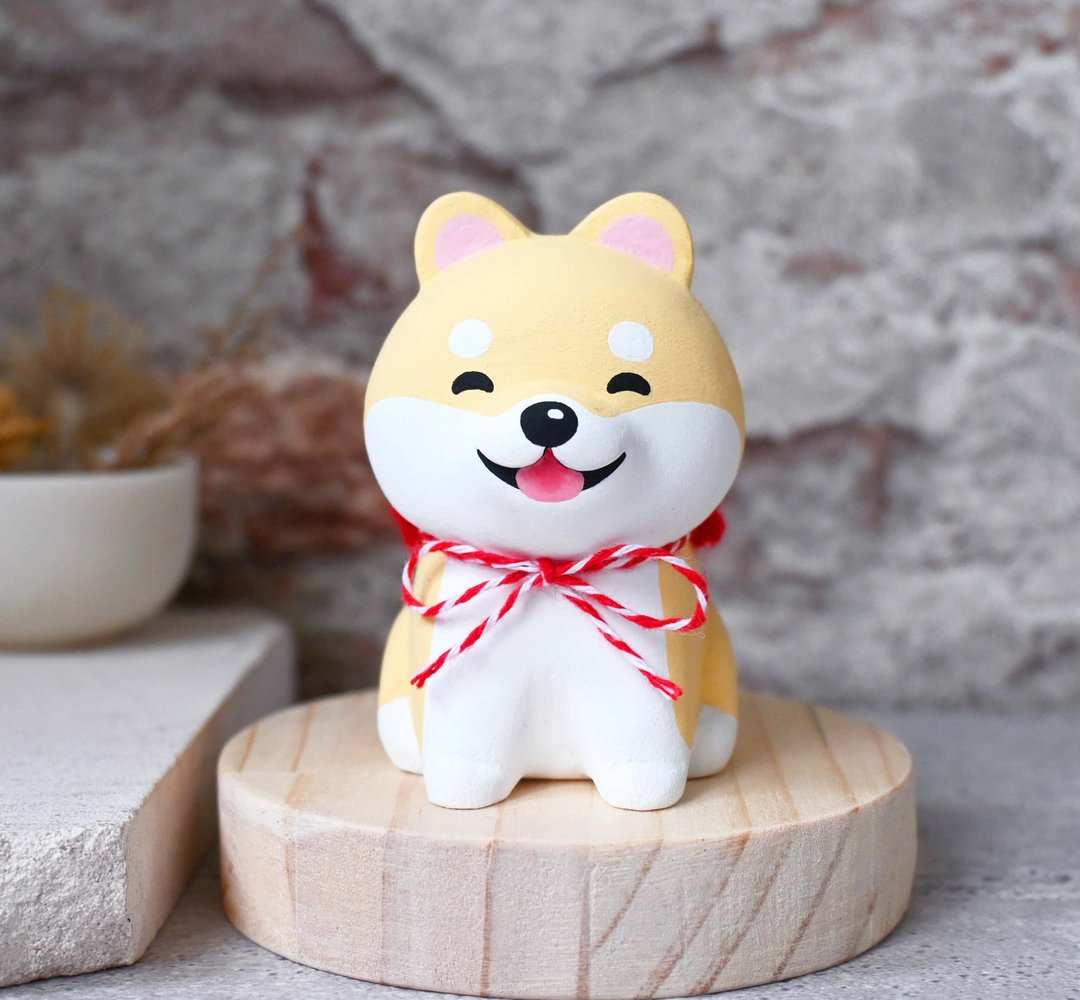 笑眯眯萌呆小柴犬 手工木制疗愈小木雕 公仔 笔架 纸镇 摆饰 - 摆饰 - 木头 卡其色