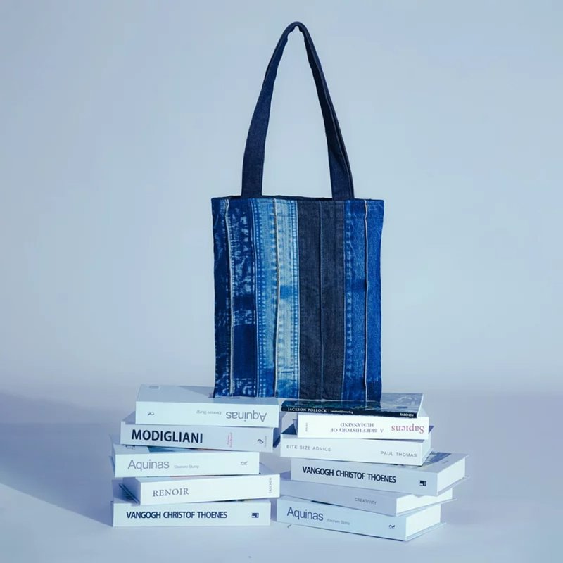 手工丹宁裤腰拼接托特包 - 手提包/手提袋 - 棉．麻 蓝色