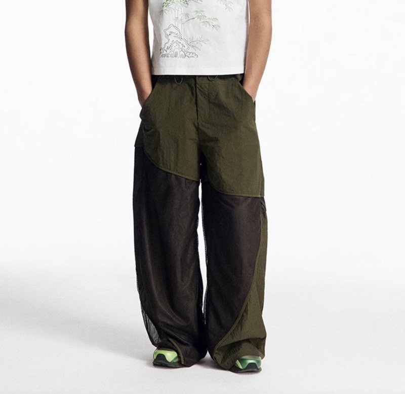 美式复古 轻薄户外休闲弯刀裤 - 中性裤装 - 棉．麻 绿色