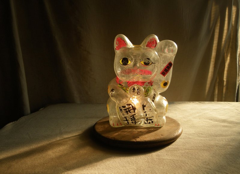 【老时光 OLD-TIME】早期玻璃招财猫存钱筒桌灯*本商品仅寄邮局* - 灯具/灯饰 - 其他材质 多色