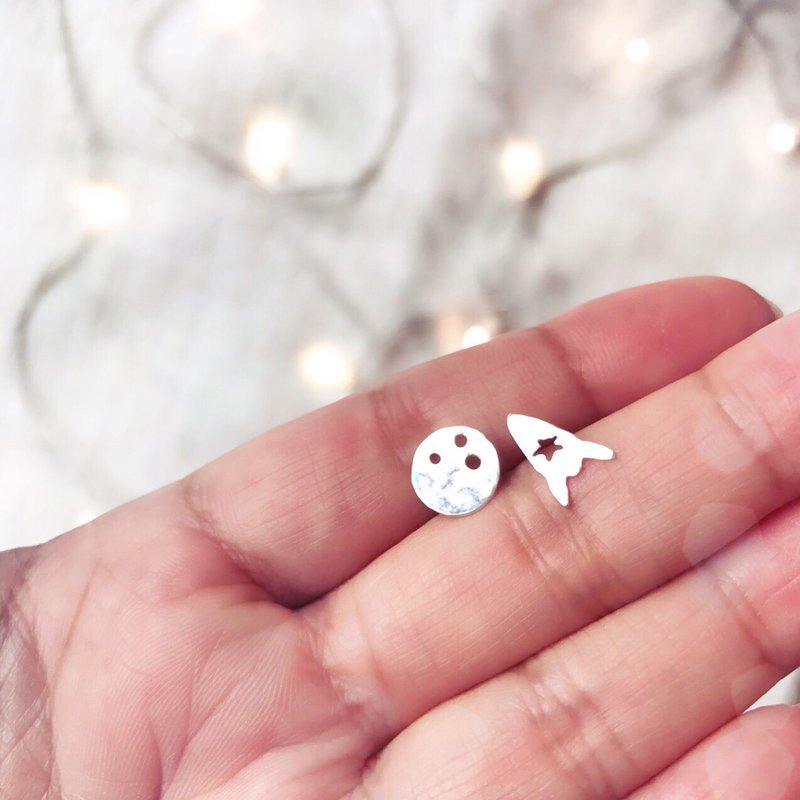 MIH 金工首饰 | 带我去月球 纯银耳环 sterling silver earrings - 耳环/耳夹 - 纯银 银色