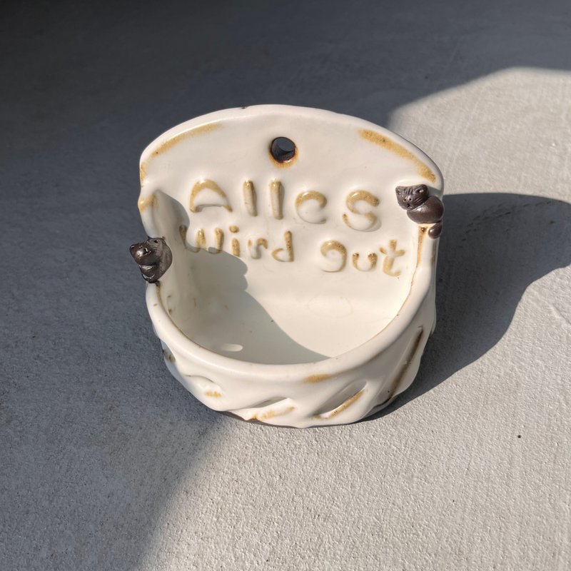 一切都会好好的 / 猫猫烛台 / 饰品台 / 陶 - 蜡烛/烛台 - 陶 白色