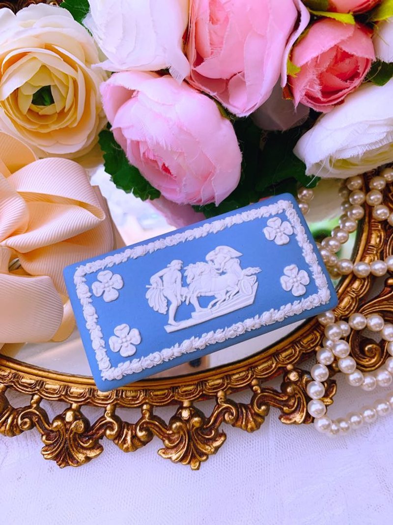 英国骨瓷Wedgwood jasper蓝色碧玉浮雕希腊神话珠宝盒生日送礼 - 其他 - 瓷 蓝色