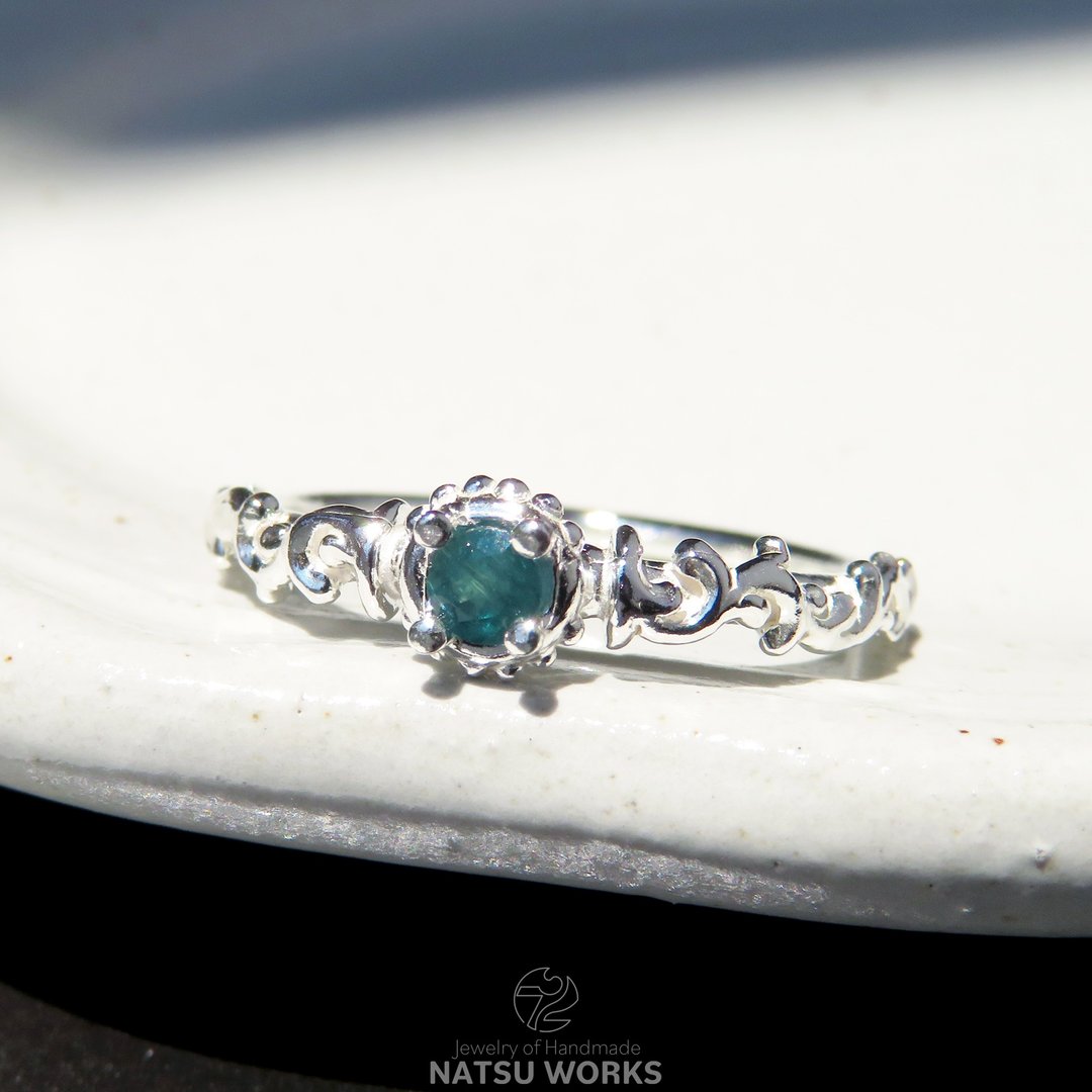 格兰迪石 戒指 / Gem and Botanical Grandidierite Ring - 戒指 - 宝石 绿色