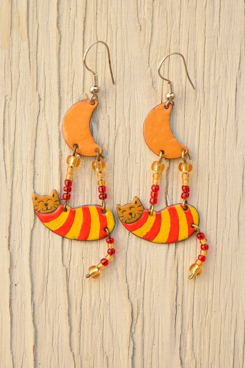 Orange Cat Earrings, Enamel Earrings, Orange Moon and Cat, Enamel Jewelry, - 耳环/耳夹 - 珐琅 橘色