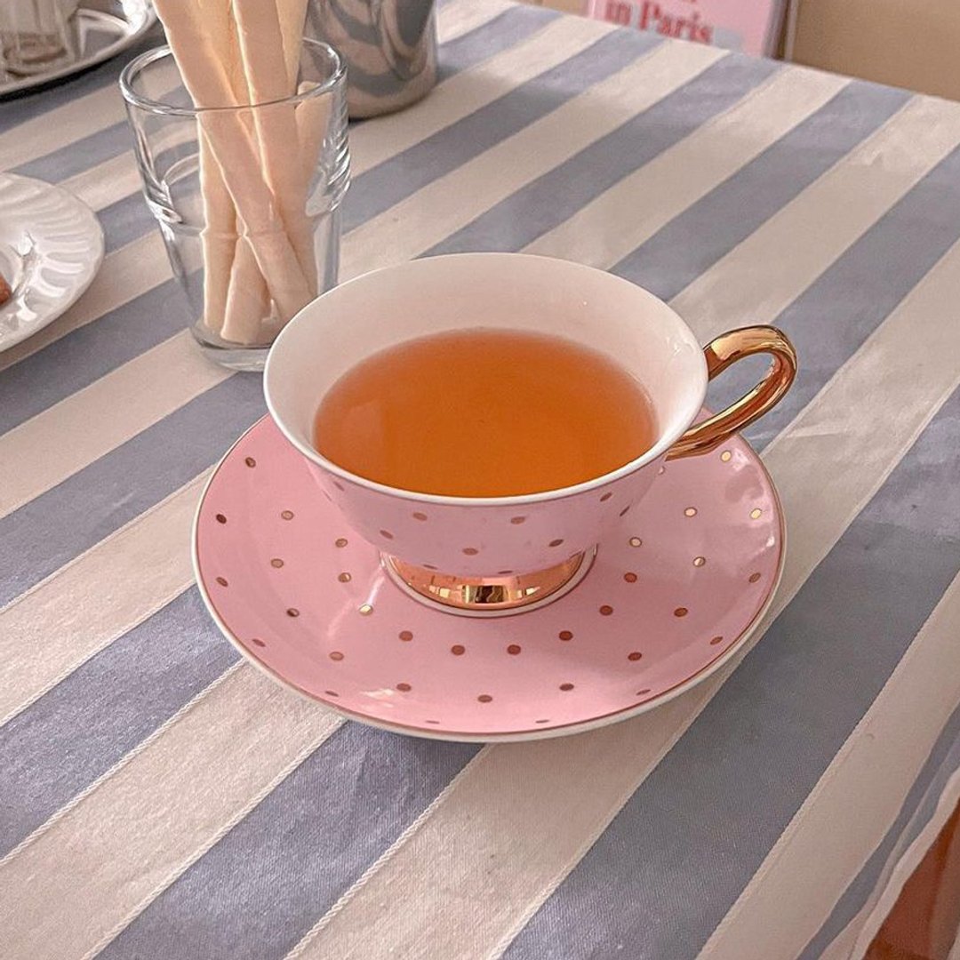 圆点金色腮红茶杯和茶碟粉色 - 茶具/茶杯 - 陶 粉红色