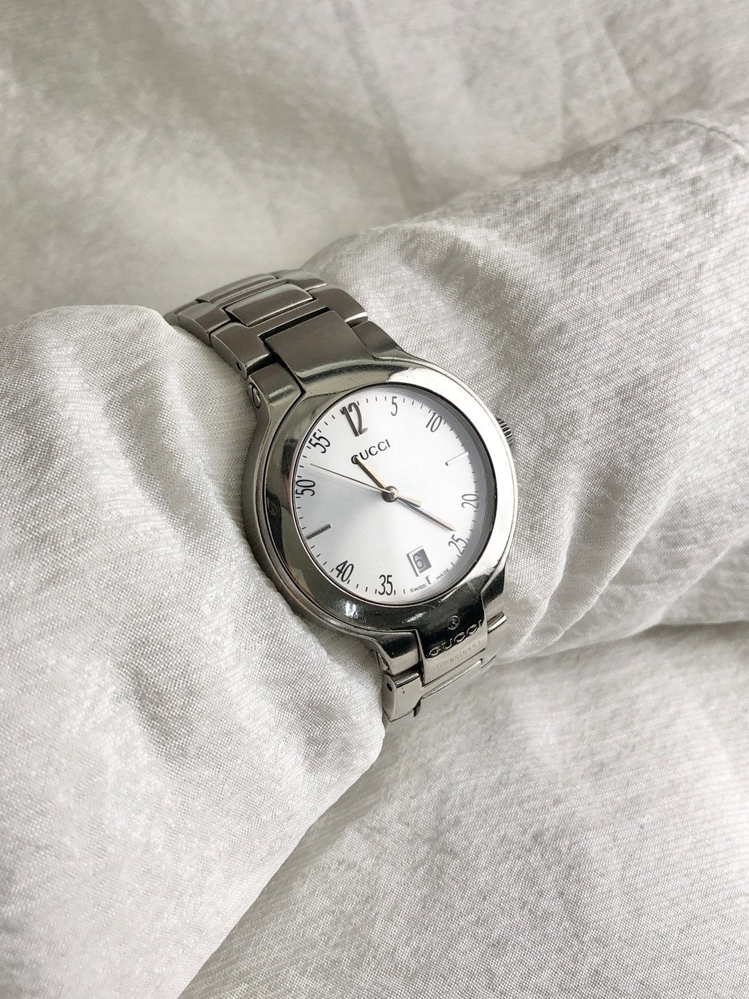 【 VintageShop solo 日本直送中古包专卖店 】GUCCI 古驰 腕表 银色 不锈钢 石英 8900M vintage 古董 - 女表 - 不锈钢 银色