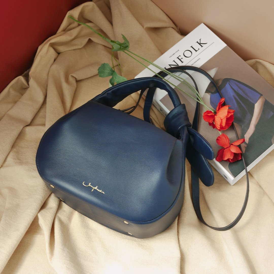 Jaychewin Garrett Handbag 泰国包 - Navy Blue Lambskin 小羊皮 - 手提包/手提袋 - 真皮 蓝色