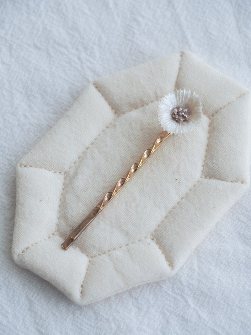 小小内心话 发夹 - 发饰 - 植物．花 白色