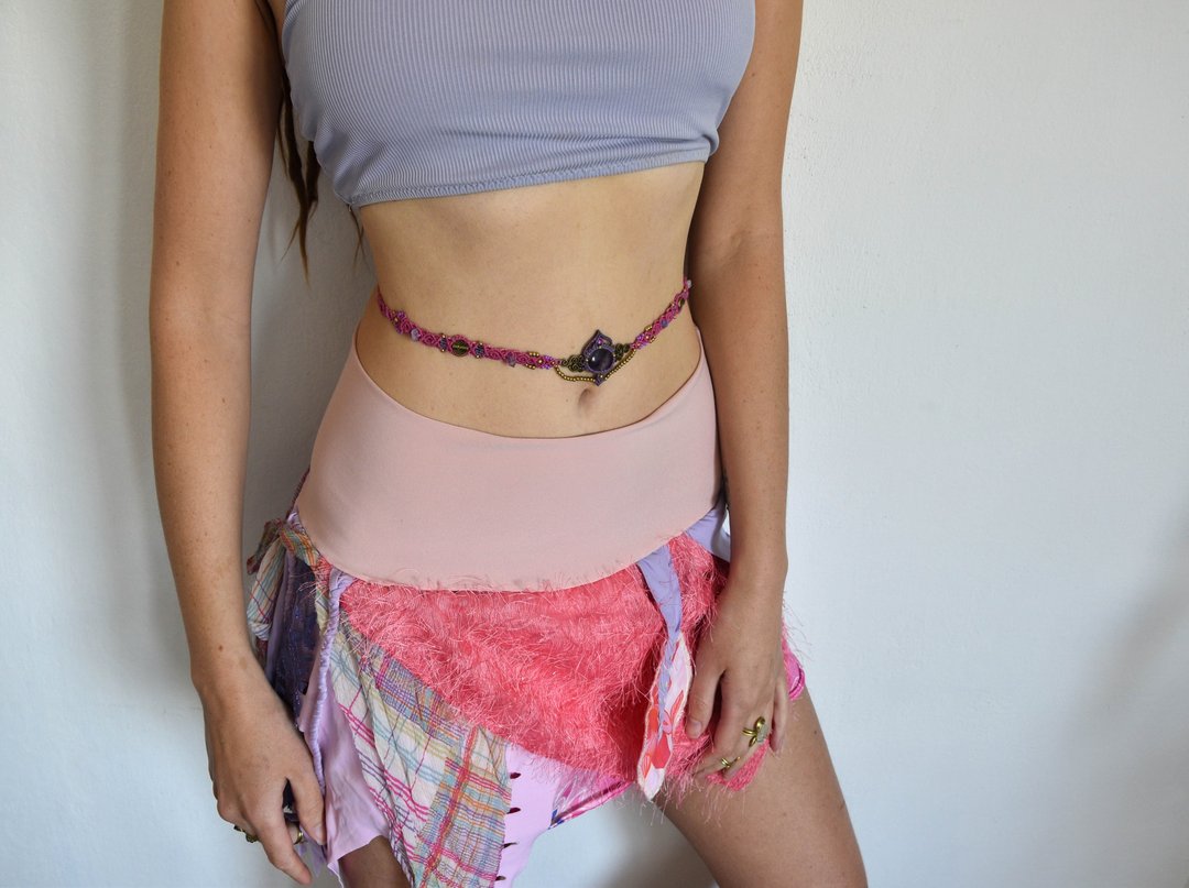 pink fairy macrame belt, amethyst kawaii belly belt - 皮带/腰带 - 宝石 粉红色