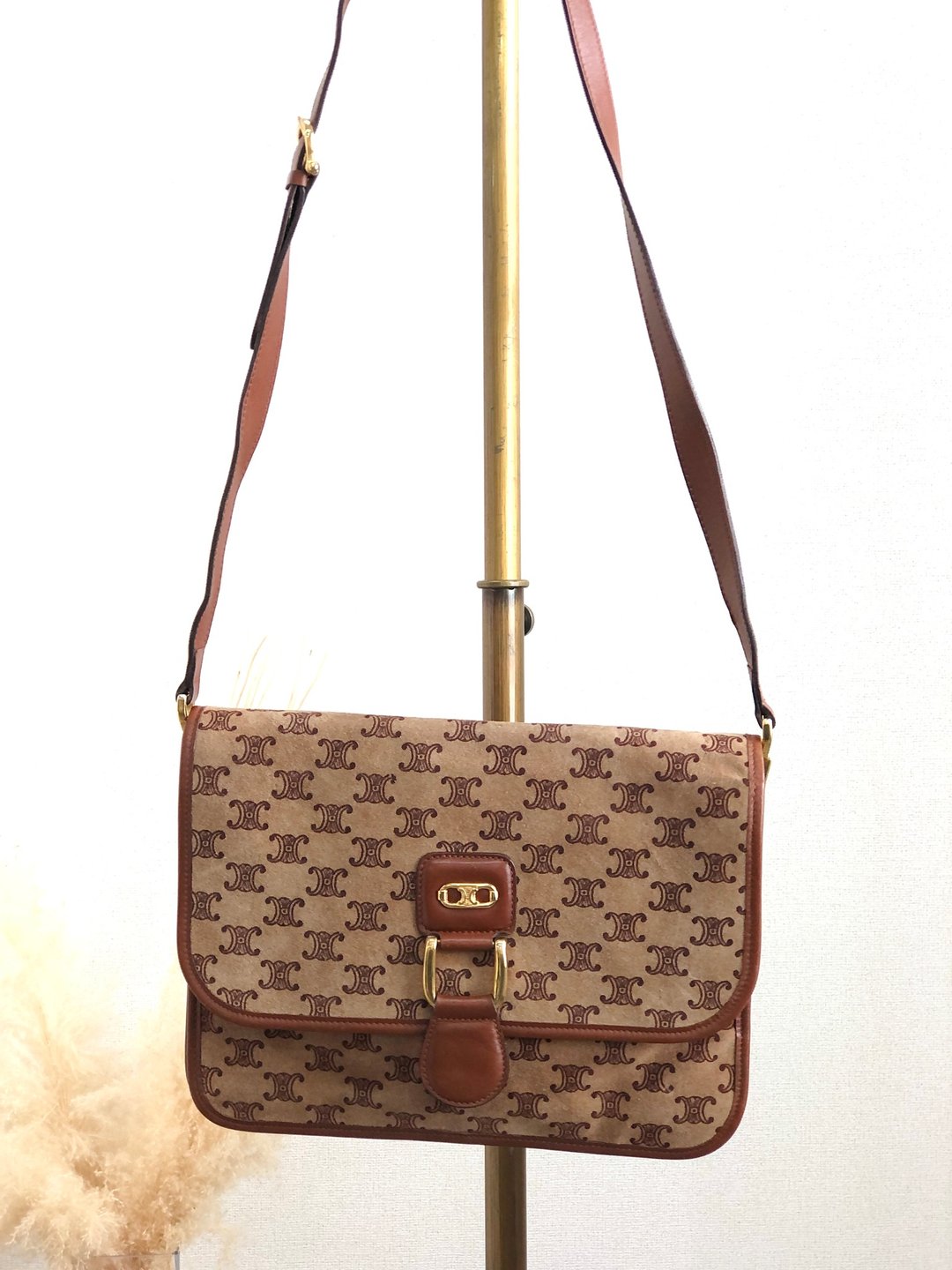 【日本直送 名牌中古包】CELINE 经典马车 LOGO 腋下包 棕色 麂皮 vintage 复古 aimcin - 侧背包/斜挎包 - 真皮 咖啡色