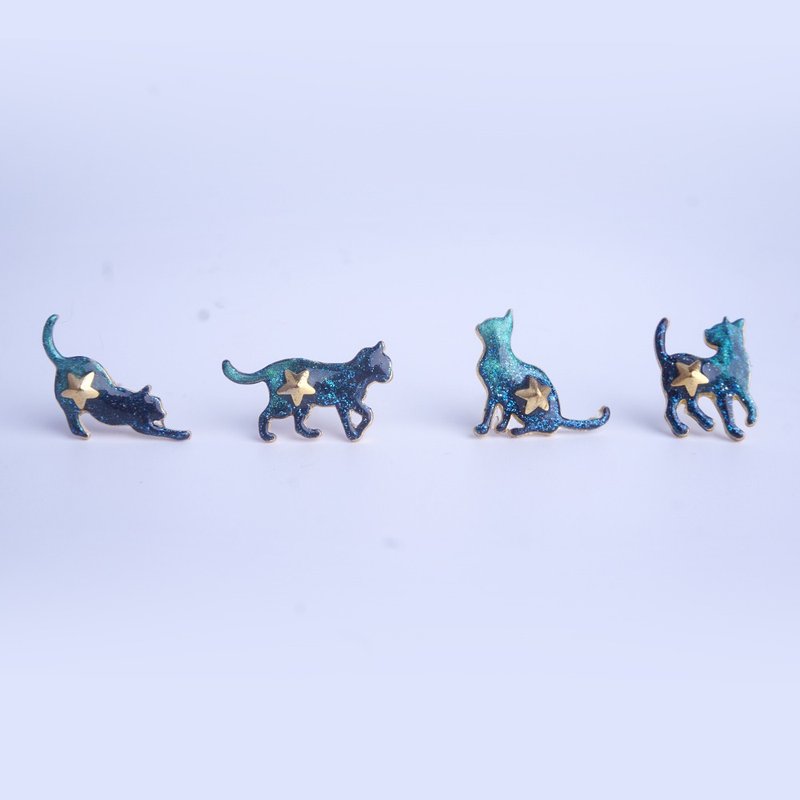 总有一天会有猫|手工绘制星空猫18k镀金耳钉耳针可改耳夹礼物 - 耳环/耳夹 - 其他金属 绿色