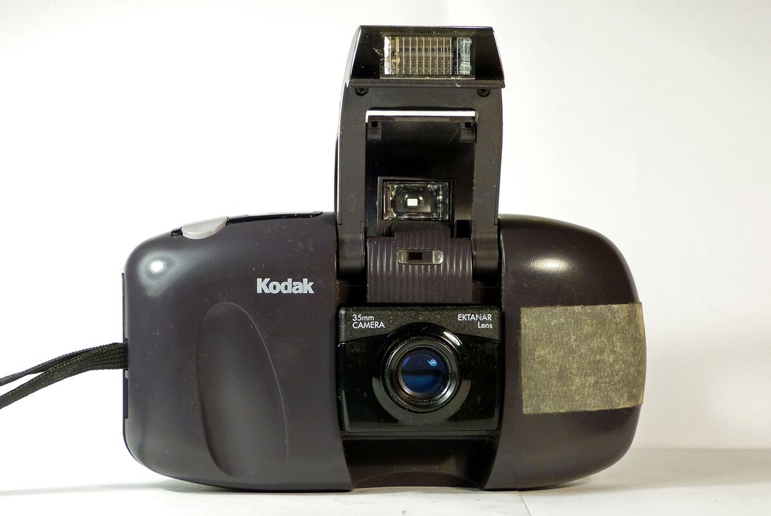 Kodak Cameo Auto Focus 傻瓜底片相机 35mm 功能正常 附背带 - 相机 - 塑料 黑色