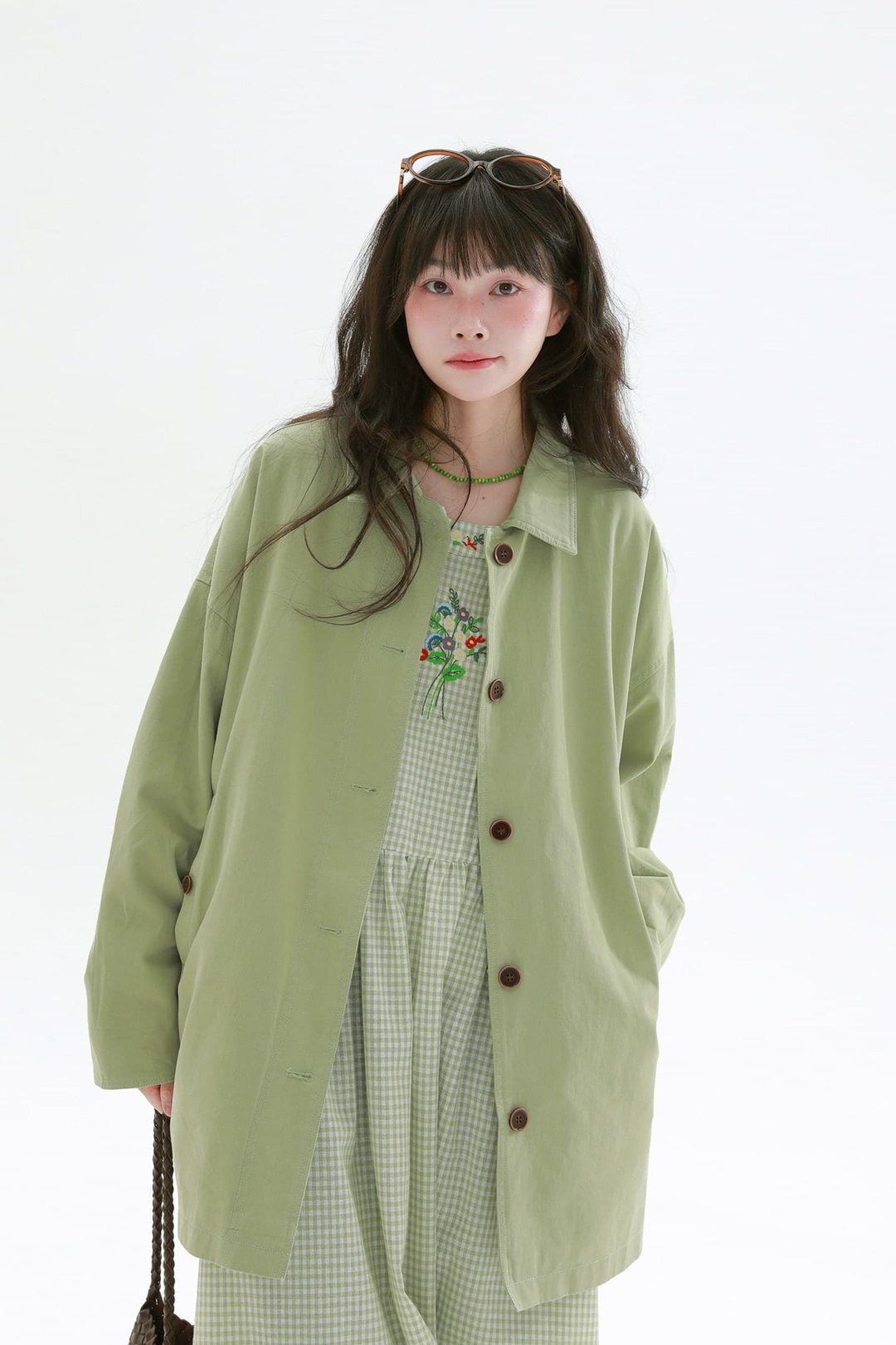 綠色 基礎款溫柔春天色外套 翻領中長款風衣 - 女装休闲/机能外套 - 棉 绿色