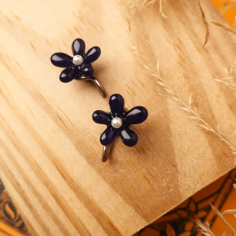 蜜花 无痛耳夹 / 深蓝 - 耳环/耳夹 - 其他金属 