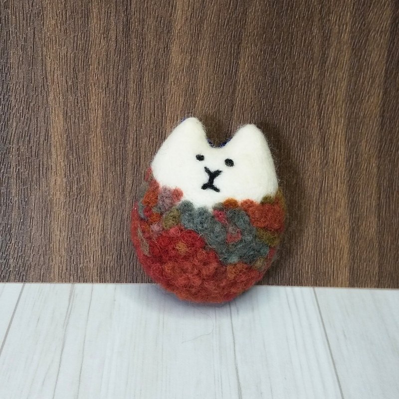 Pukupuku Nyan 鸡蛋胸针（时尚女士） - 胸针 - 羊毛 
