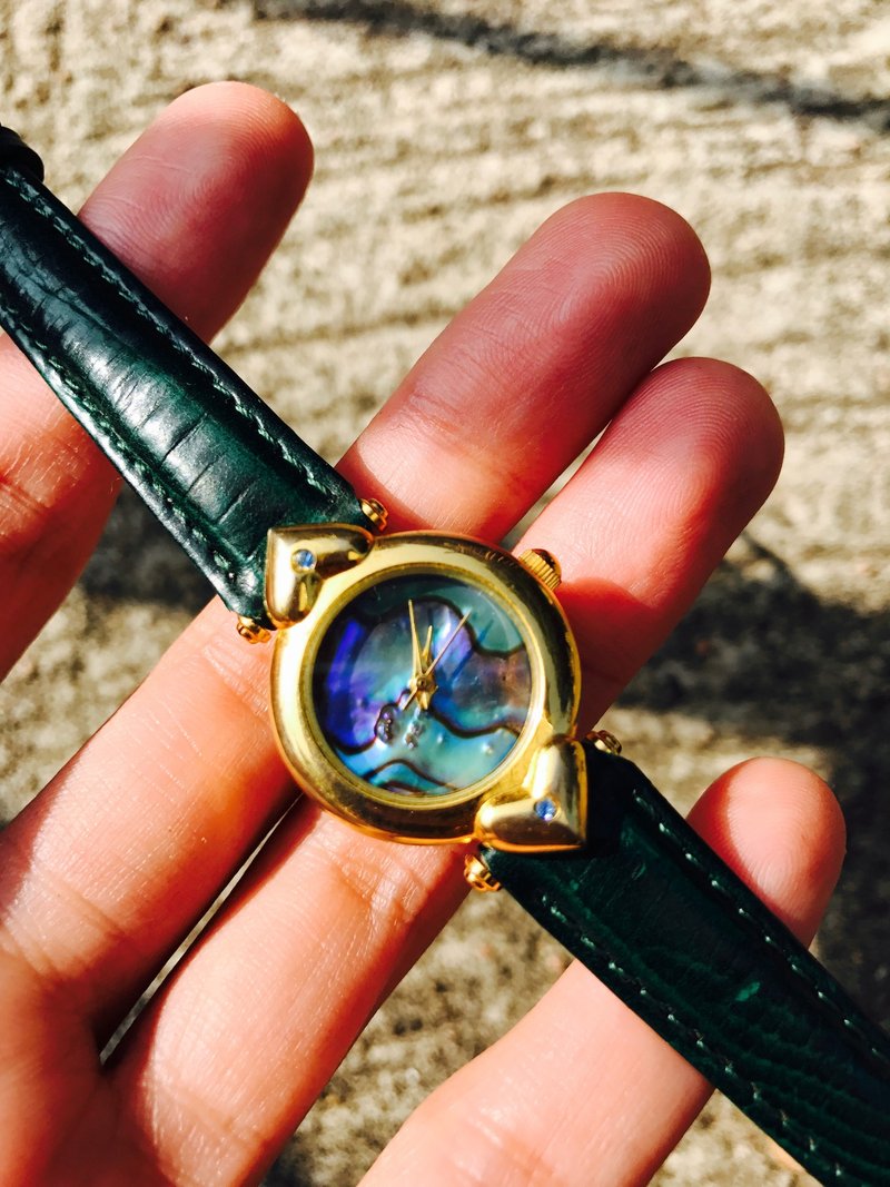 【Lost and find】天然石 桃心 鲍贝 手表 - 女表 - 宝石 多色