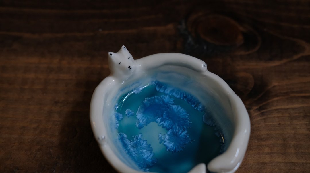 北极熊肚兜豆皿 | 小摆设 - 花瓶/陶器 - 瓷 蓝色