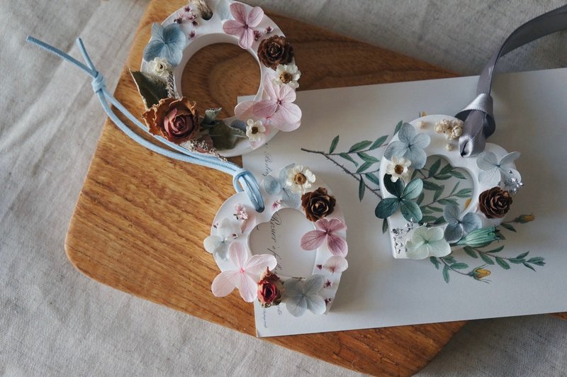 心型干燥花扩香石 /香氛/石膏/扩香石/精油/干燥花 - 香薰/精油/线香 - 植物．花 白色