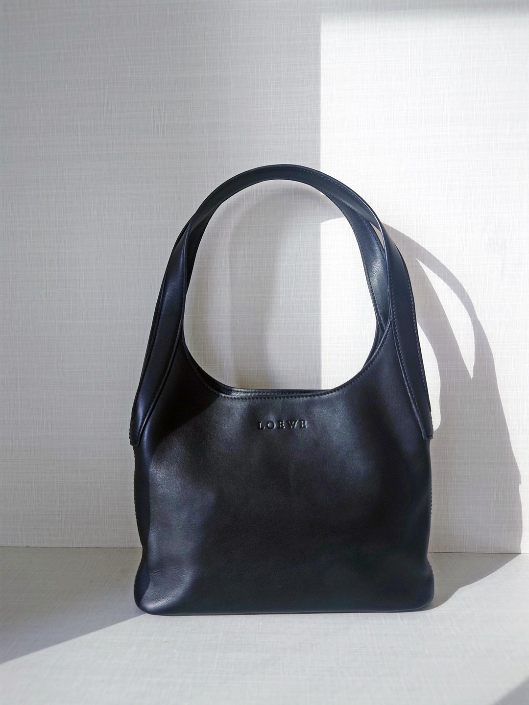 中古美品 Loewe 滑小牛皮 托特包单肩包手拎包手提包手挽袋通勤包 - 手提包/手提袋 - 真皮 黑色