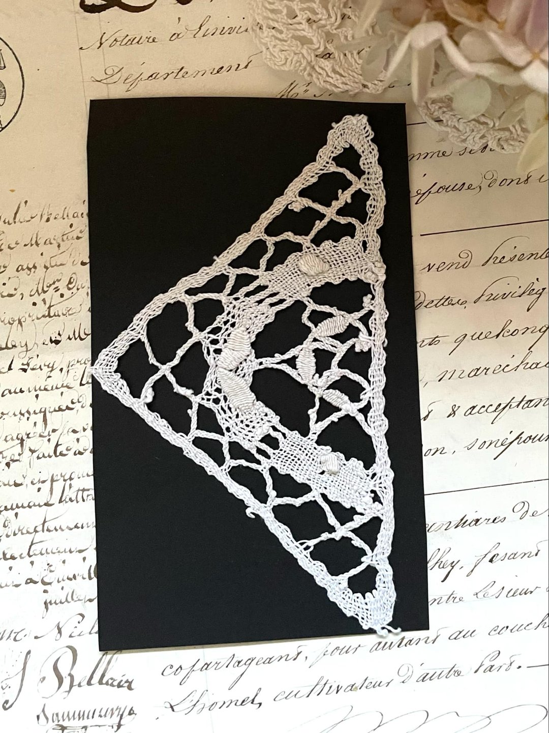 十九世纪欧洲哥德三角披肩型棒槌蕾丝Gothic Triangle - 摆饰 - 棉 白色