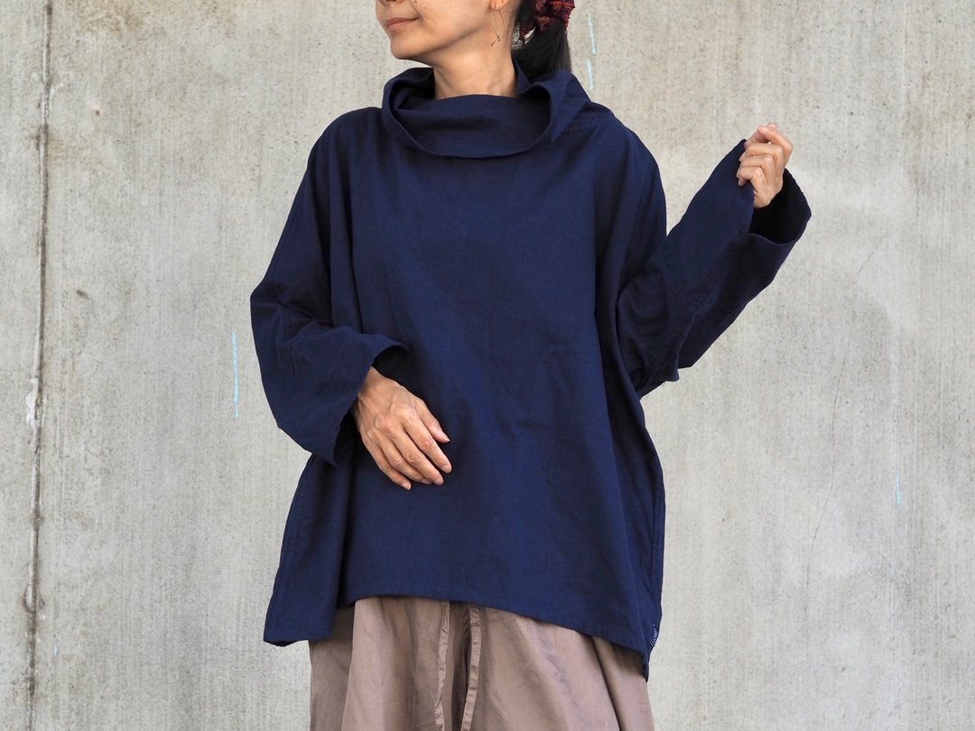 Poncho style top/navy - 女装上衣 - 棉 蓝色