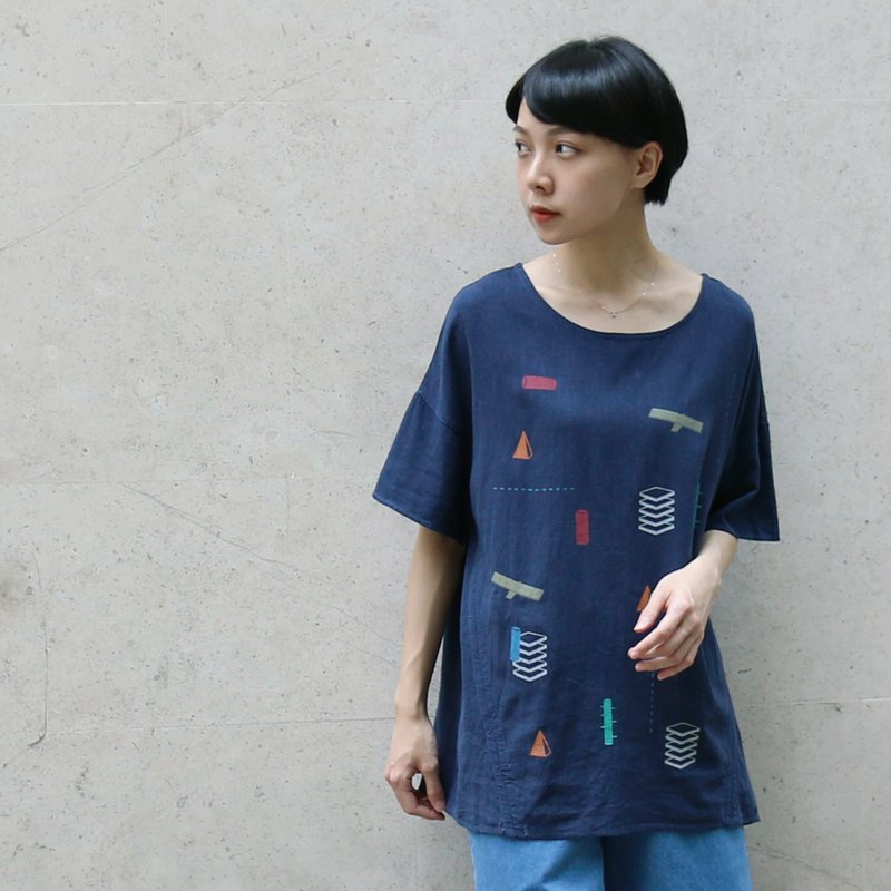 Cognoscenti 经典蓝 抽绳棉麻上衣 童趣水管/手作/绢印 - 女装上衣 - 棉．麻 蓝色