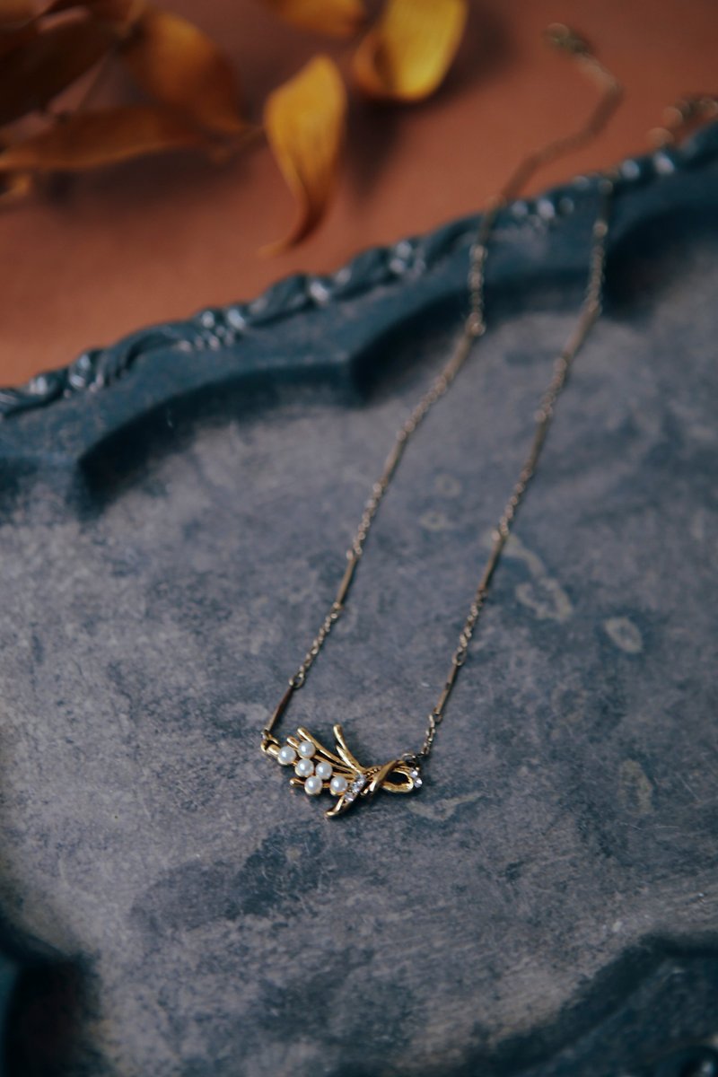 COR-DATE / 碎花珍珠短链 - 项链 - 其他材质 