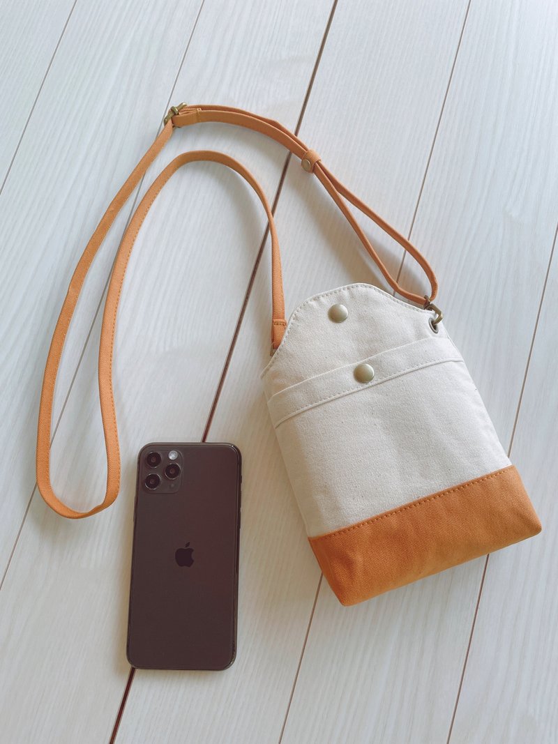Kurashiki Canvas Camel Bicolor Smartphone Pochette Smartphone Shoulder Smartphone Pouch Kinari x Camel - 侧背包/斜挎包 - 棉．麻 橘色