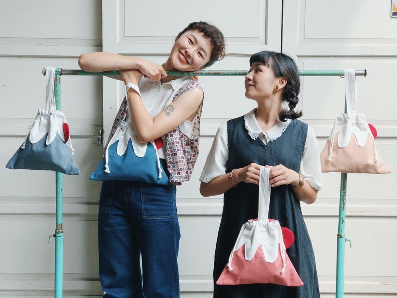 富士山手提束口袋 - 手提包/手提袋 - 棉．麻 多色