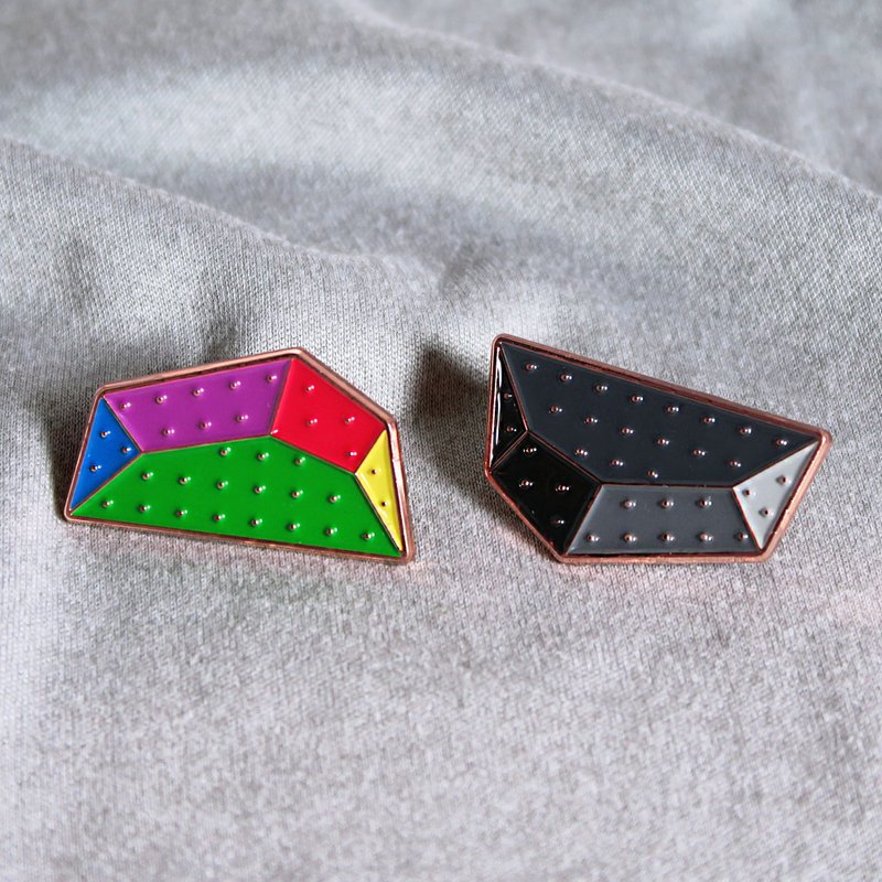 Quad Volume 珐琅别针 – 送给攀岩者与抱石者的礼物 – 攀岩针 – 등반 クライミング - 徽章/别针 - 其他金属 多色