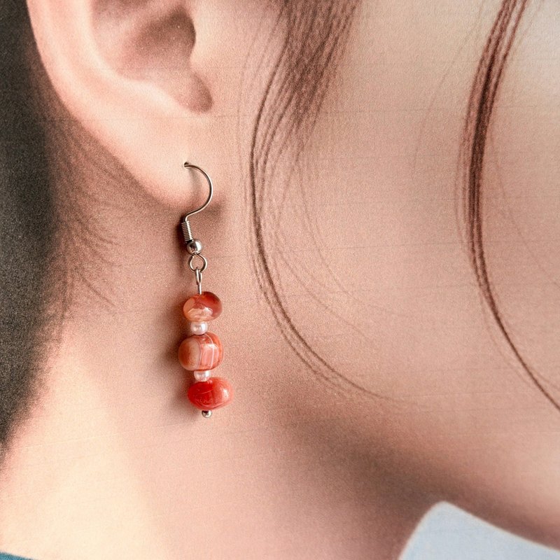 暖红·流动的心 红玛瑙天然石耳勾耳环 - 耳环/耳夹 - 宝石 红色
