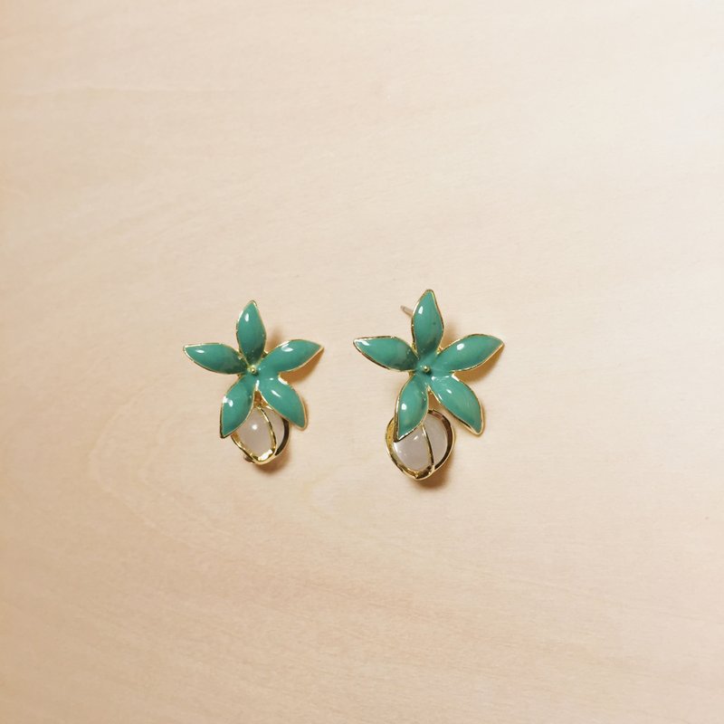 复古绿花花猫眼石耳环 - 耳环/耳夹 - 铜/黄铜 绿色