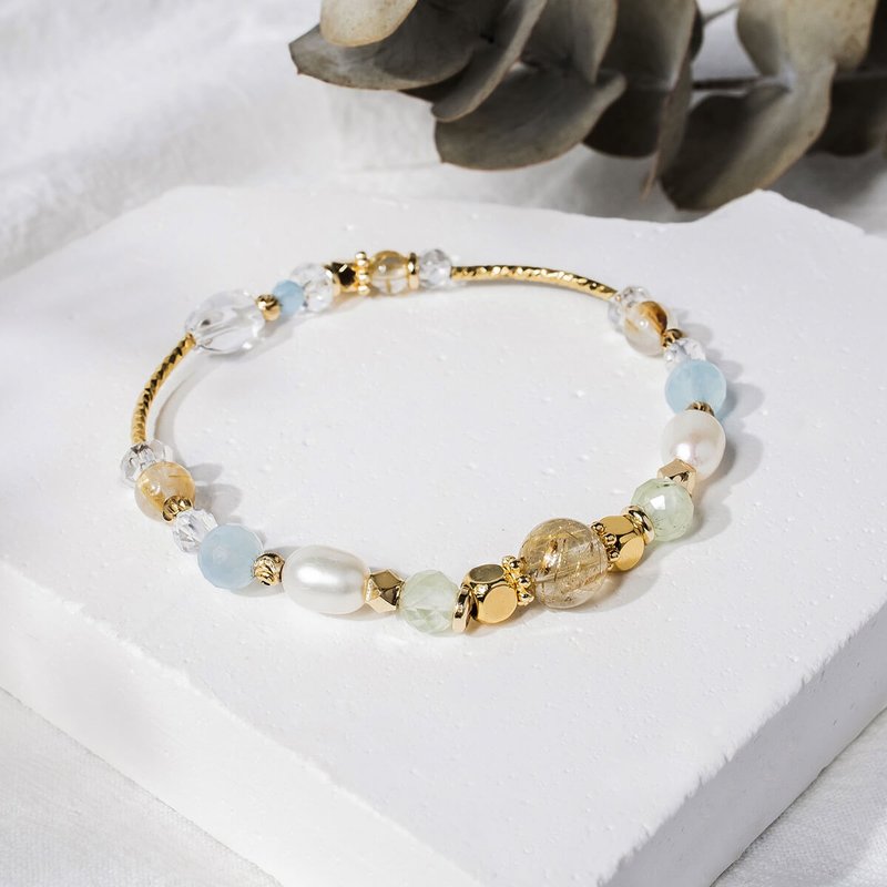 踏着金色浪花 | A78钛晶珍珠海蓝宝葡萄石水晶手链 - 手链/手环 - 宝石 绿色