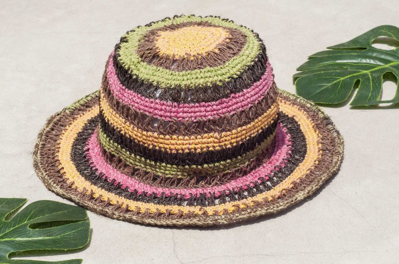 七夕礼物 限量一件 民族风拼接手织棉麻帽 / 渔夫帽 / 遮阳帽 / 拼布帽 / 手工帽 / 手工钩织帽 / 手工编织 / 绅士帽 - 草莓芒果马卡龙 条纹镂空 - 帽子 - 棉．麻 多色