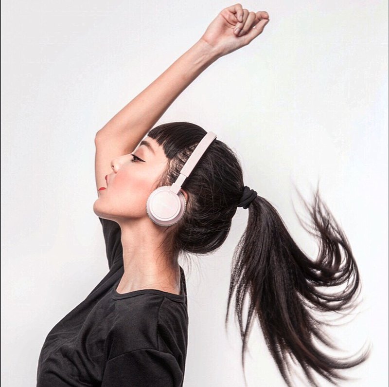 BRIGHT JOYNFC无线蓝牙耳机 淡淡的粉红色 - 耳机 - 塑料 粉红色