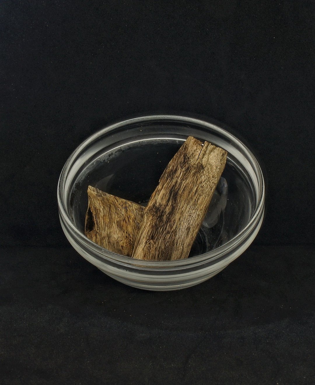 香薰灯 + 10克 块装种植绿棋楠沉香 ( 只售与香港客户 ) - 香薰/精油/线香 - 木头 