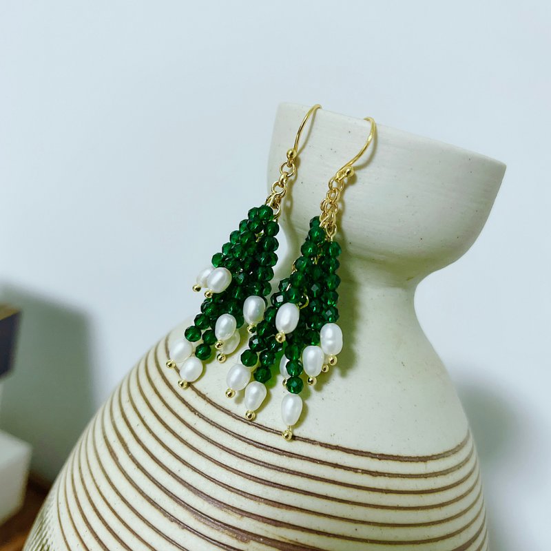 鹿鸣原创 绿色小众感流苏耳环 耳坠 耳饰显白显气质 - 耳环/耳夹 - 水晶 绿色