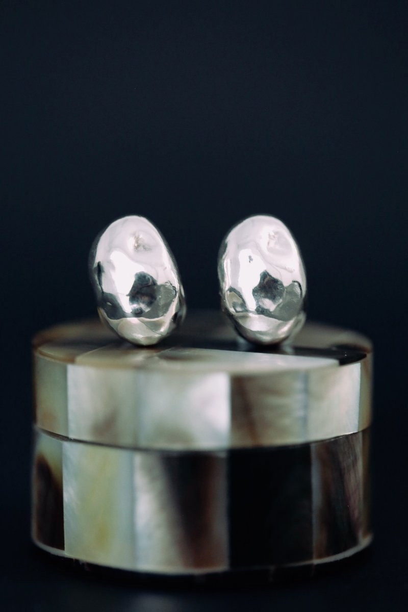 Soft earring 柔软 耳环 - 耳环/耳夹 - 纯银 银色