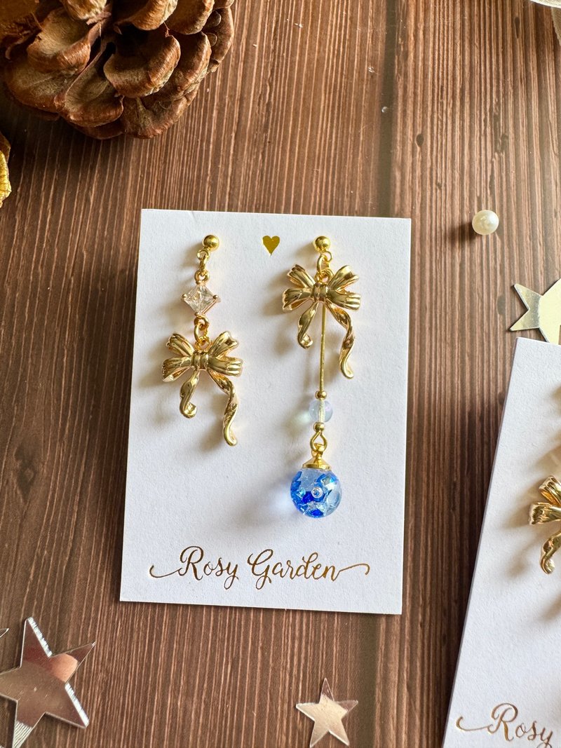 优雅节日水晶球耳环 蝴蝶结款 - 手作闪耀设计・派对气质穿搭 - 耳环/耳夹 - 玻璃 蓝色