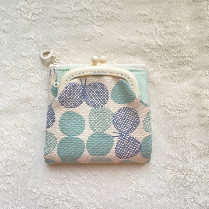 薄荷蝶舞多功能口金拉链夹包 - 皮夹/钱包 - 棉．麻 