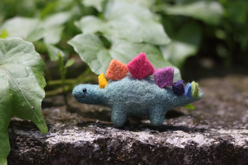 天然植物染彩色剑龙 订做款 - 摆饰 - 羊毛 多色