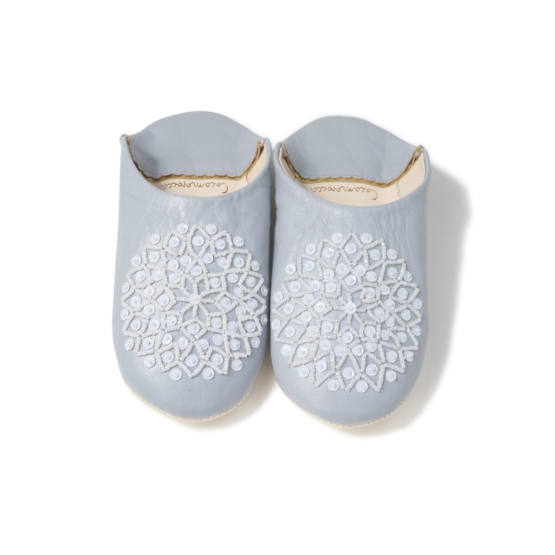 Softgray / White / moroccan Leather babouche Slippers / High quality odourless - 室内拖鞋 - 真皮 灰色