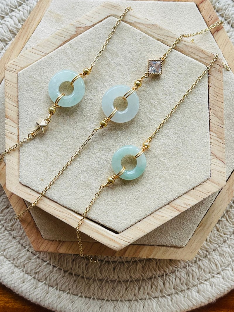 兔宝原创设计//缅甸天然翡翠 果绿甜甜圈手链 - 手链/手环 - 玉石 