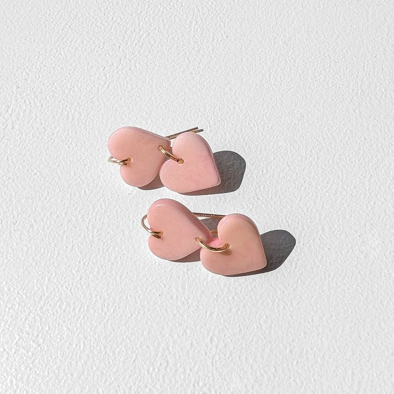 【Pinkoi线下活动预购商品】14kgf淡粉红色的象牙椰子种耳环耳针/ - 耳环/耳夹 - 木头 粉红色